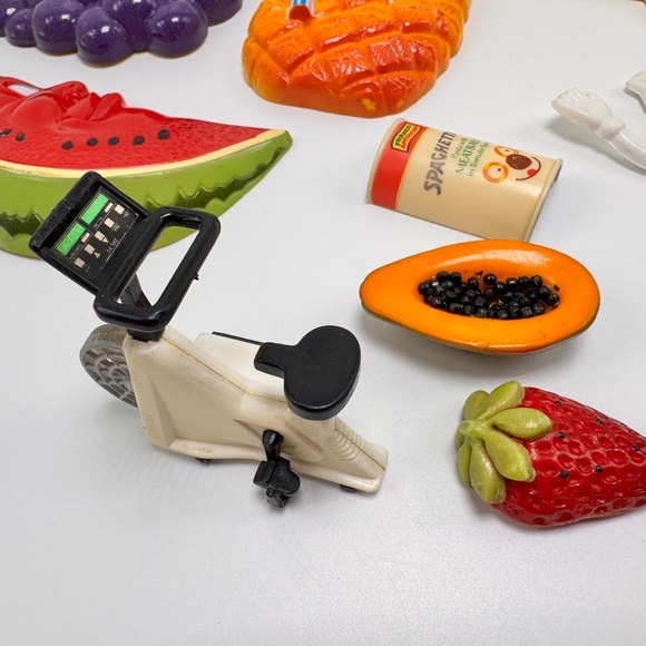 Vintage Kitchen Refrigerator‎ Magnet Lot of 12 - Picture 6 of 7